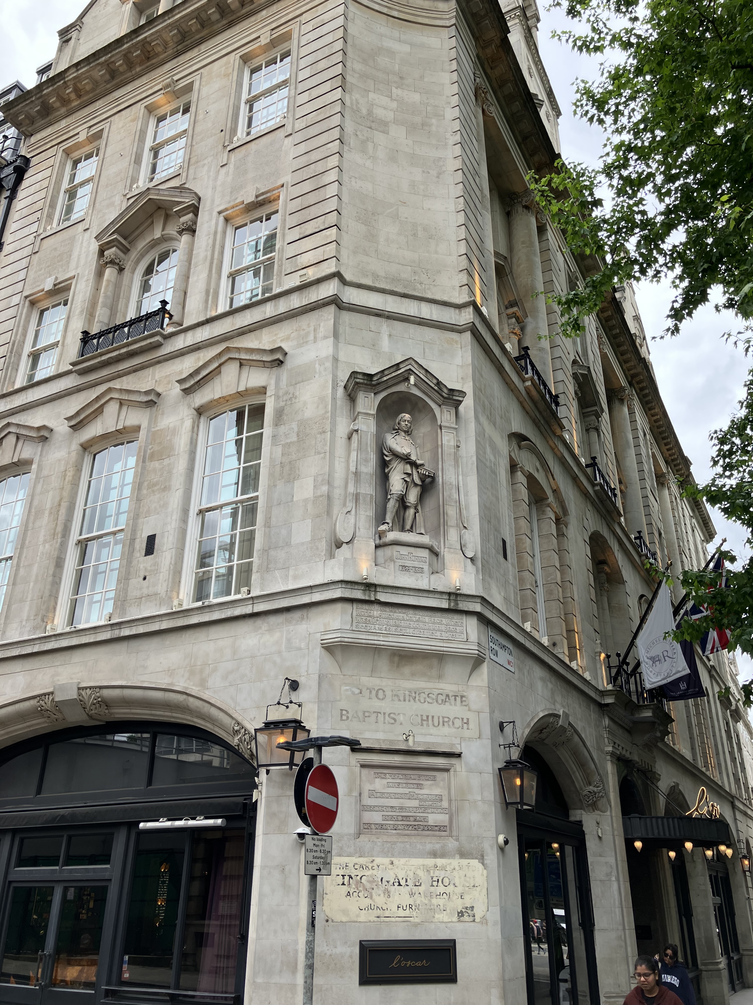 Baptist House, Holborn. 1904-1989.